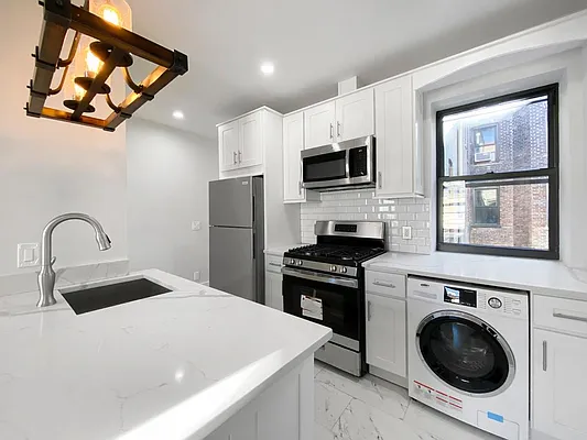 Rented by Skyward | media 9