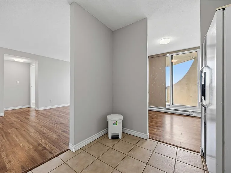 155 Front St N #1505 — Photo 12