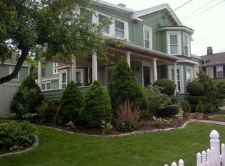 94 S Cliff St, Ansonia, CT 06401