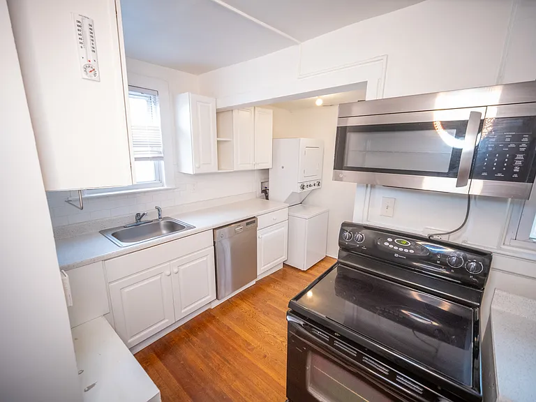 145 N Main St #1 — Photo 9