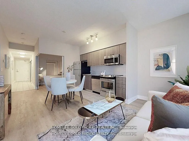832 Bay St #1202 — Photo 7