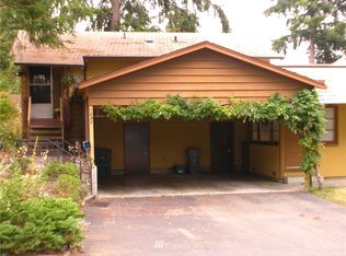 1832 NE 199th St, Seattle, WA