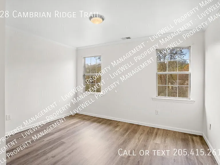 428 Cambrian Ridge Trl — Photo 16