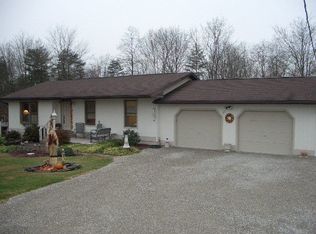 211 Sugar Grove Rd, Saint Marys, WV