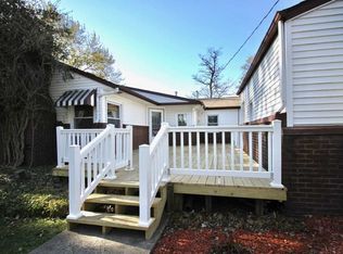 1861 Sun Valley Dr, Beloit, WI 53511