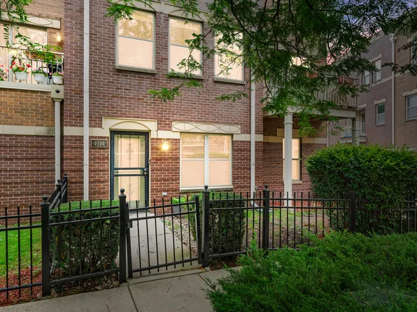 4114 S Maryland Ave, Chicago, IL 60653