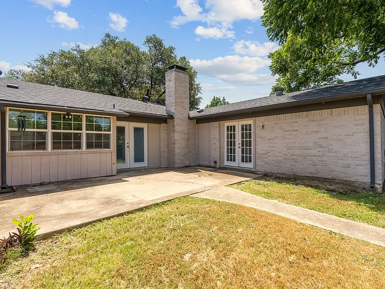13147 Rosser Rd — Photo 31
