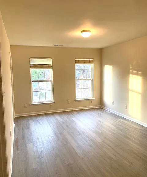 3857 Cary Glen Blvd — Photo 9