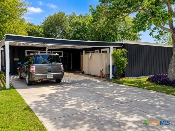 811 Indiana Ave, Corpus Christi, TX 78404