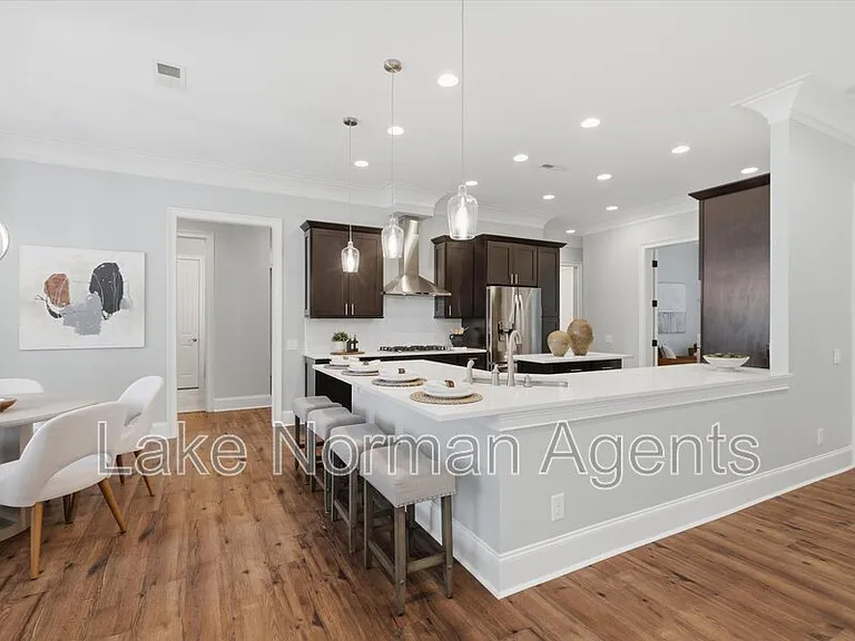505 Stonemarker Rd — Photo 37