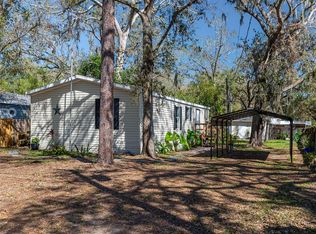 19105 Brown Rd, Lutz, FL 33559