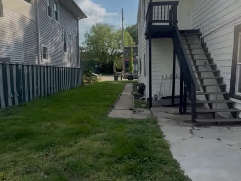2315 Portland Ave #2 — Photo 9