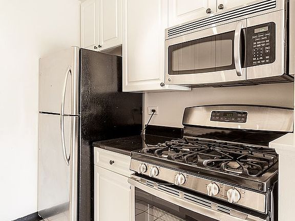 5th image of 182 E 95th St APT 7G