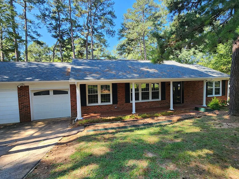 1521 Shelley Rd