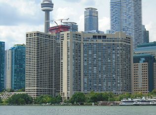 33 Harbour Sq #838, Toronto, ON