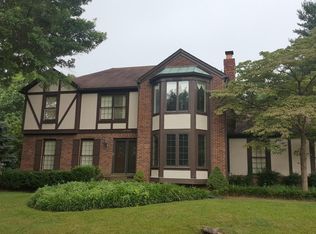 3704 E Locust Cir, Prospect, KY 40059