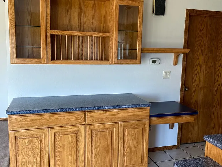 4800 Airway Dr NE — Photo 3