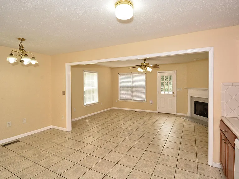 17211721 Maralyn Dr — Photo 13