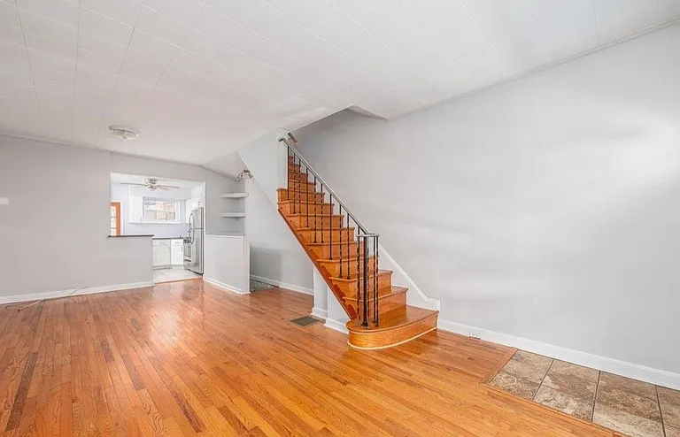 2649 S Bouvier St — Photo 3