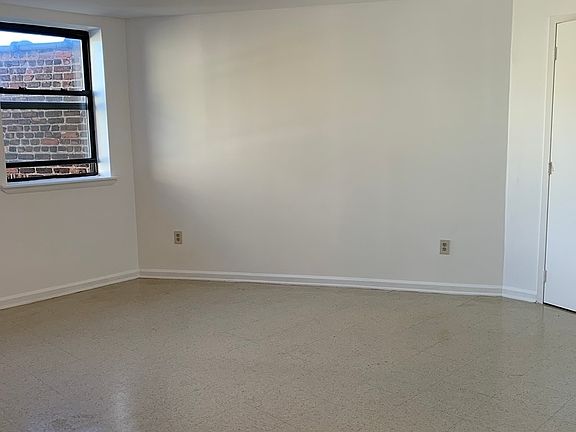 5th image of 1665 Bedford Ave #3D