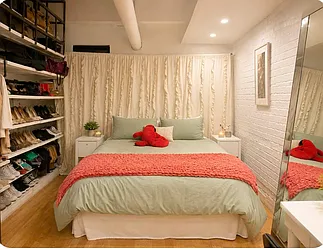 319 East 90th Street