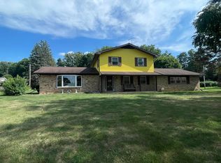 1368 Wagon Wheel Ln, Grand Blanc, MI 48439