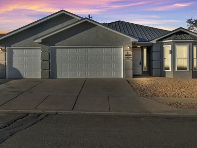4331 Bryan Ave NW, Albuquerque, NM, 87114