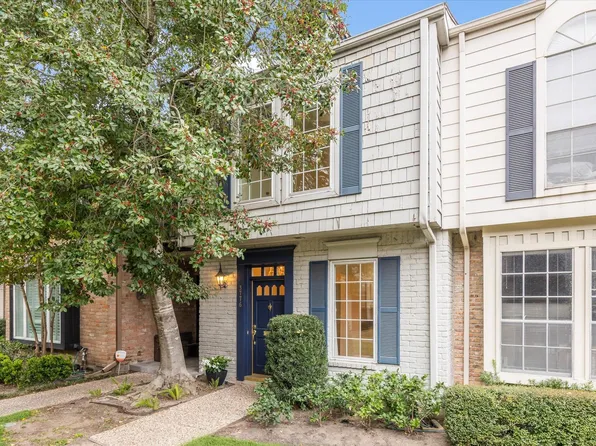 3776 Lake St, Houston, TX 77098