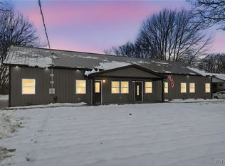 1192 Quaker Rd, Barker, NY 14012