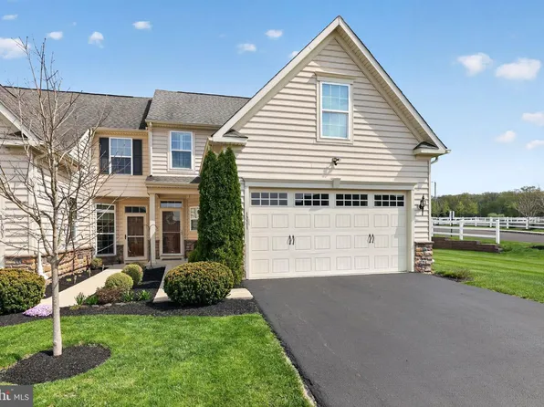 1001 Arbour Ln, Quakertown, PA 18951