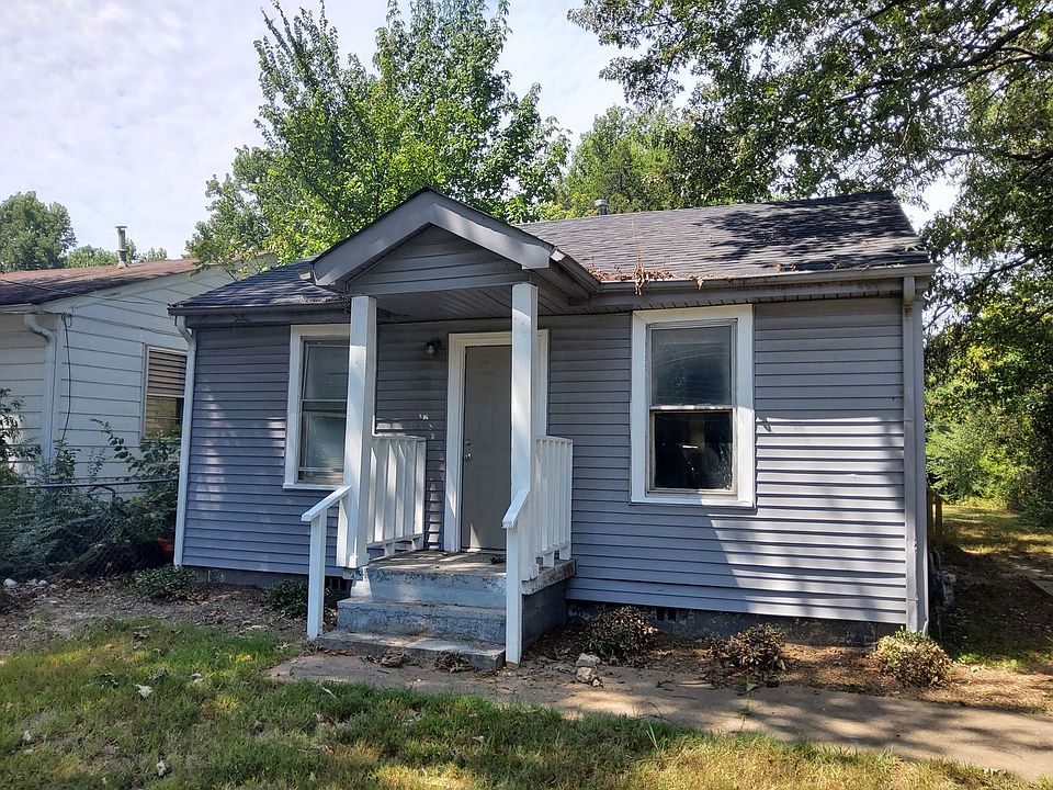 2nd image of 2887 Woodlawn Ter