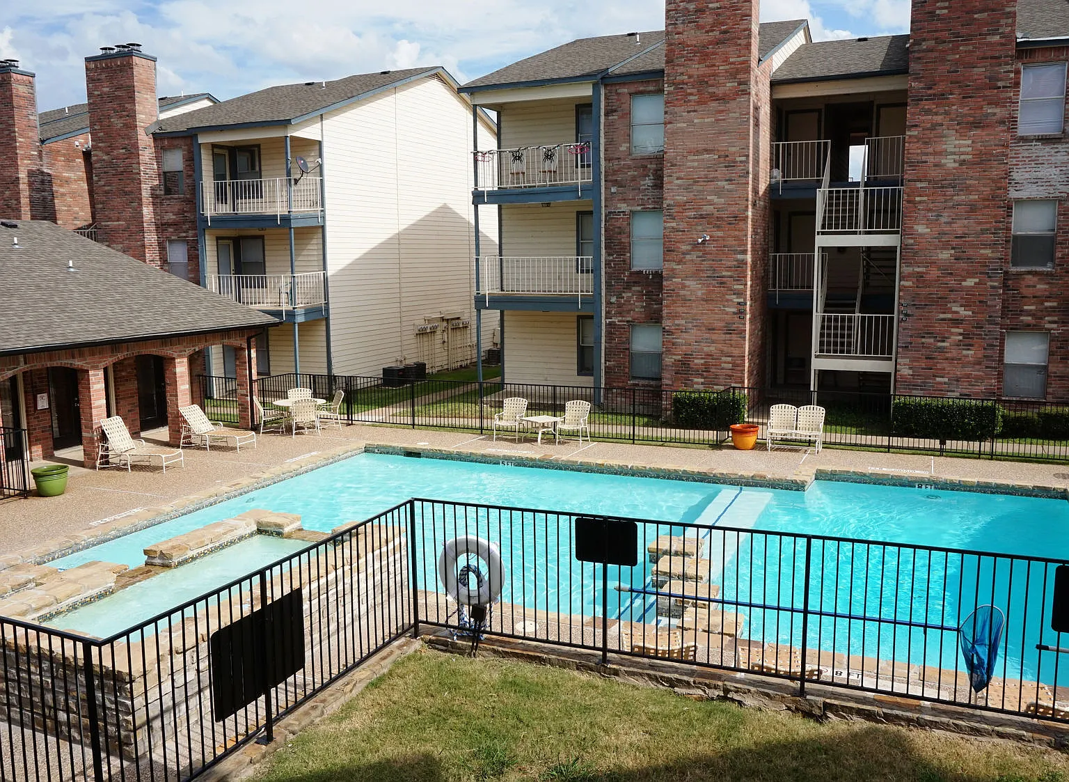 Easton Parc — Photo 4