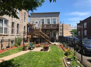 1027 S Oakley Blvd #1, Chicago, IL 60612