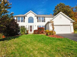 5426 Forest Edge Dr, Mc Donald, PA 15057