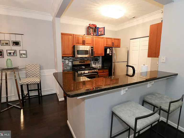 508 Sunset View Ter SE #104 — Photo 3