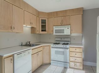 148 Pleasant St UNIT 2, Watertown, MA 02472