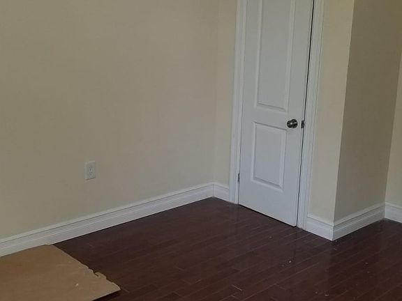4th image of 218-12 118th Ave