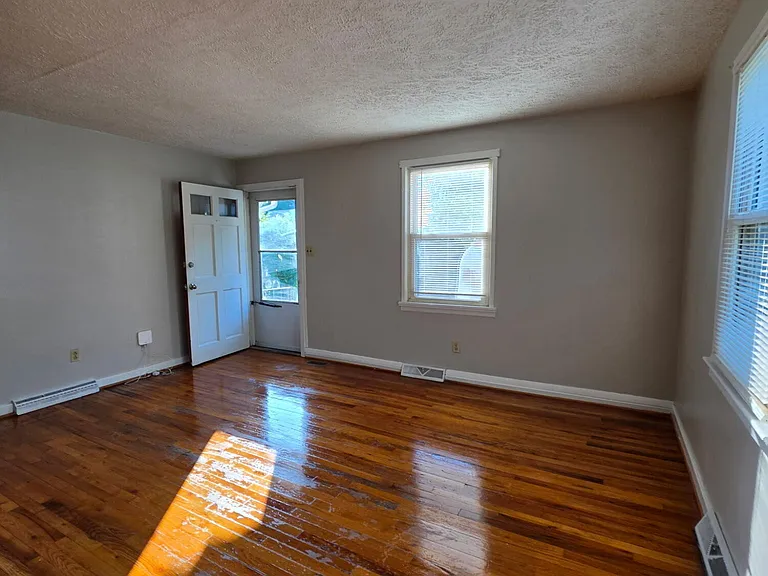 3640 Brandywine Ave — Photo 13