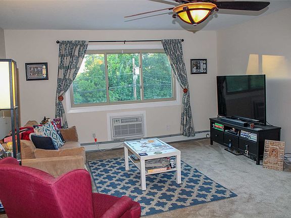 2nd image of 2453J Union Blvd APT 37B