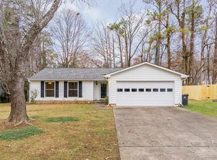 685 Cranberry Trl, Roswell, GA 30076
