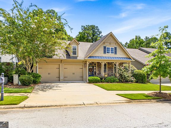 2nd image of 1141 Pebble Creek Ln