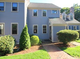 1160 Phinneys Ln #C-BLDG 3, Centerville, MA 02632