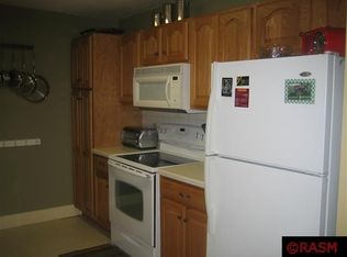 513 Tyler Ave, North Mankato, MN 56003