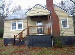 4121 Yellow Mountain Rd, Roanoke, VA 24014