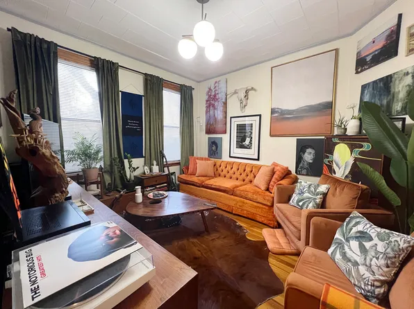 223 Paris St APT 1, Boston, MA 02128