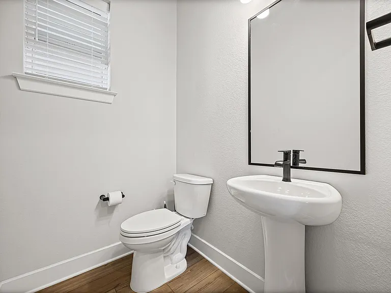 5806 Rangeland Rd — Photo 17