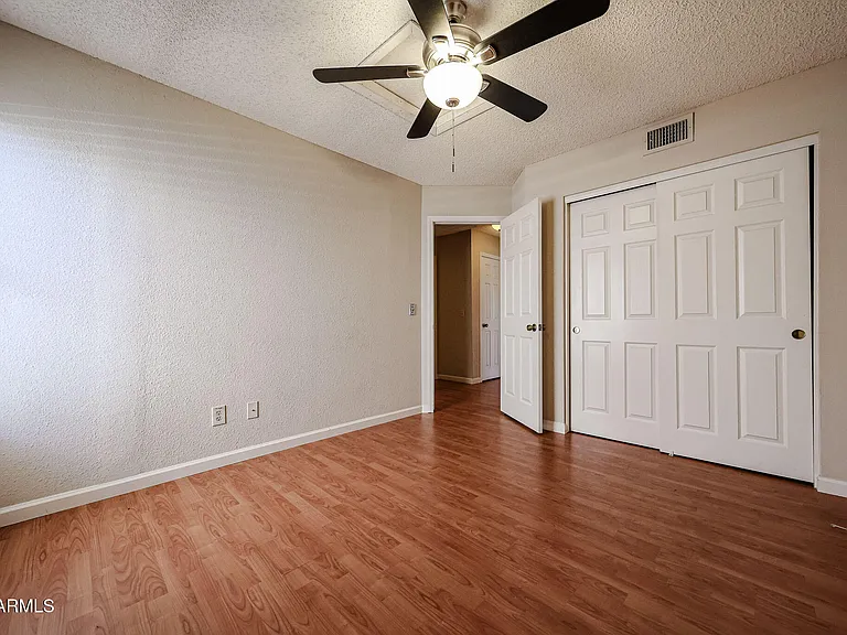 3305 E Wildwood Dr — Photo 17