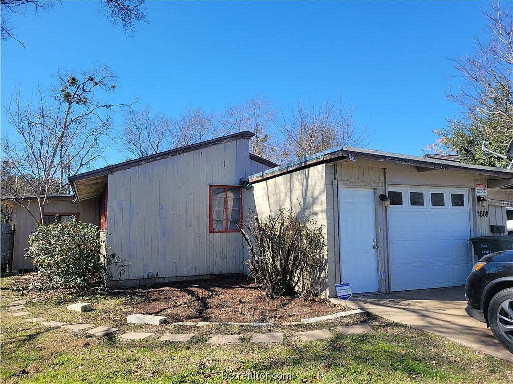 2608 Cavitt Ave, Bryan, TX 77801 MLS 24000808 Zillow