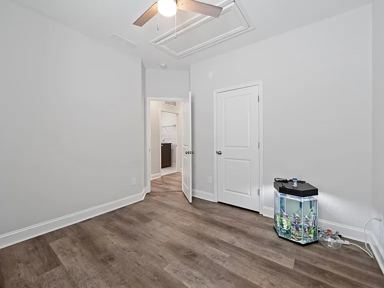265 Mindees Ln — Photo 17
