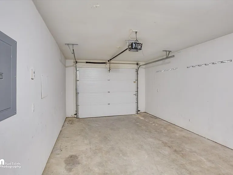 3851 E Brenda Ave — Photo 19
